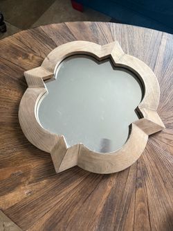 Decorative mirror 18x18