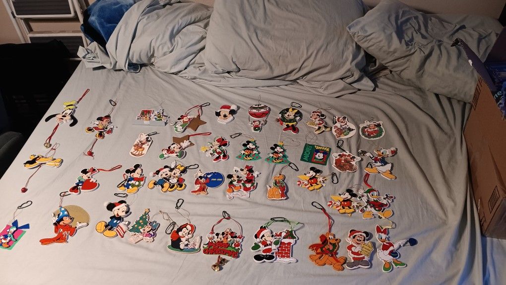 36 Disney Christmas Ornaments