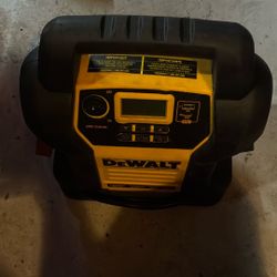 Dewalt Jump Starter
