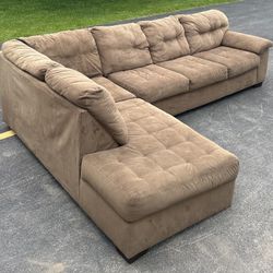 Brown Sectional Couch Set 