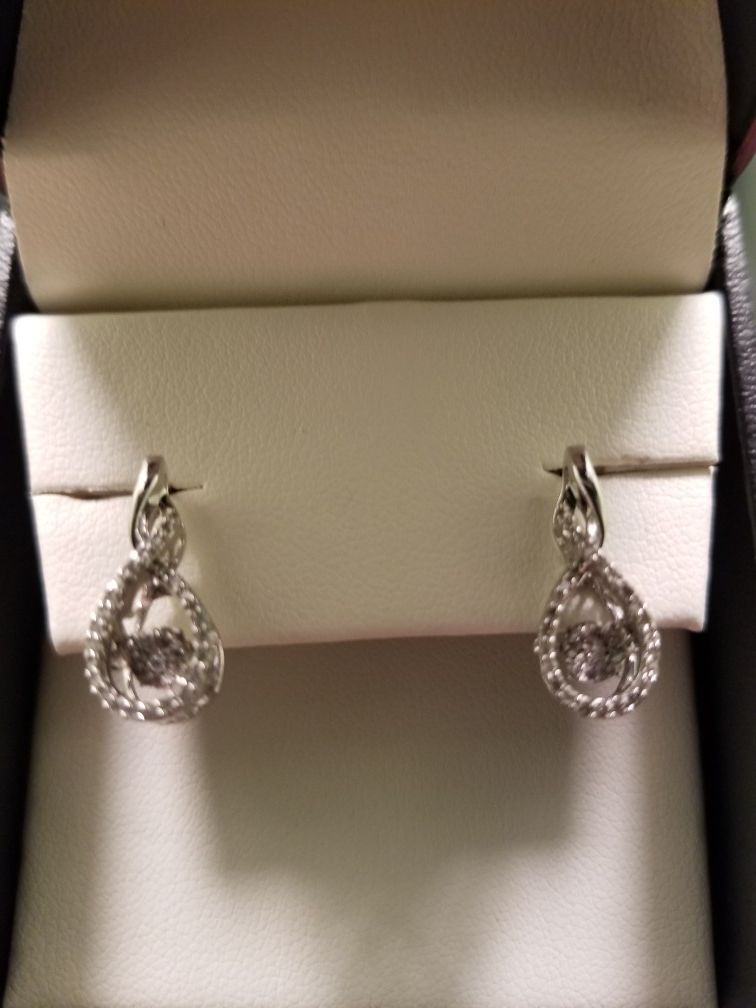 Item #1750819 1/3 ct. tw. Lovebeat Diamond Drop Earrings Ticket Price: $525.00   Sale Price : $349.00 Willing to sell for $300.00 never worn