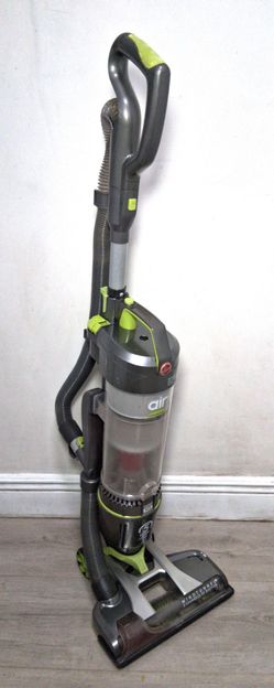HOOVER UH72400 WindTunnel Air Steerable Bagless Pet Upright Vacuum Cleaner.