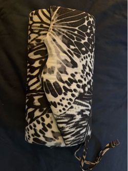 Women’s clutch
