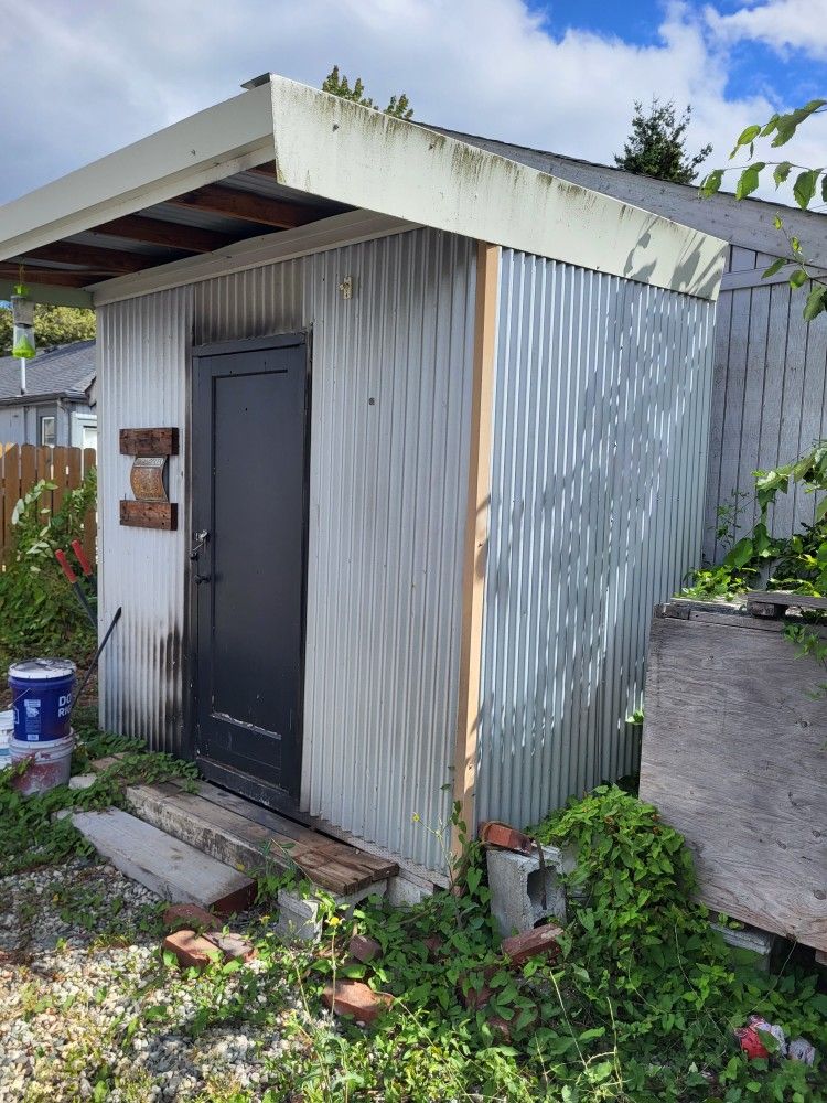 Shed For Free Free for Sale in Sedrowoolley, WA OfferUp