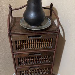 Entry Way Table Catch All with vase