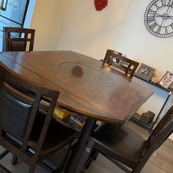 Dining room set