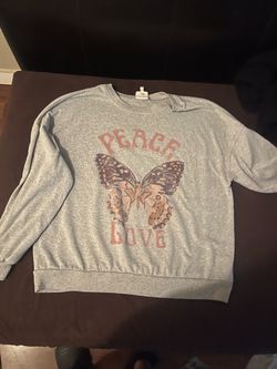Women’s shirt