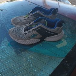 Skechers Size 7