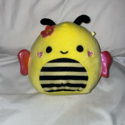 Bee Squishmallow