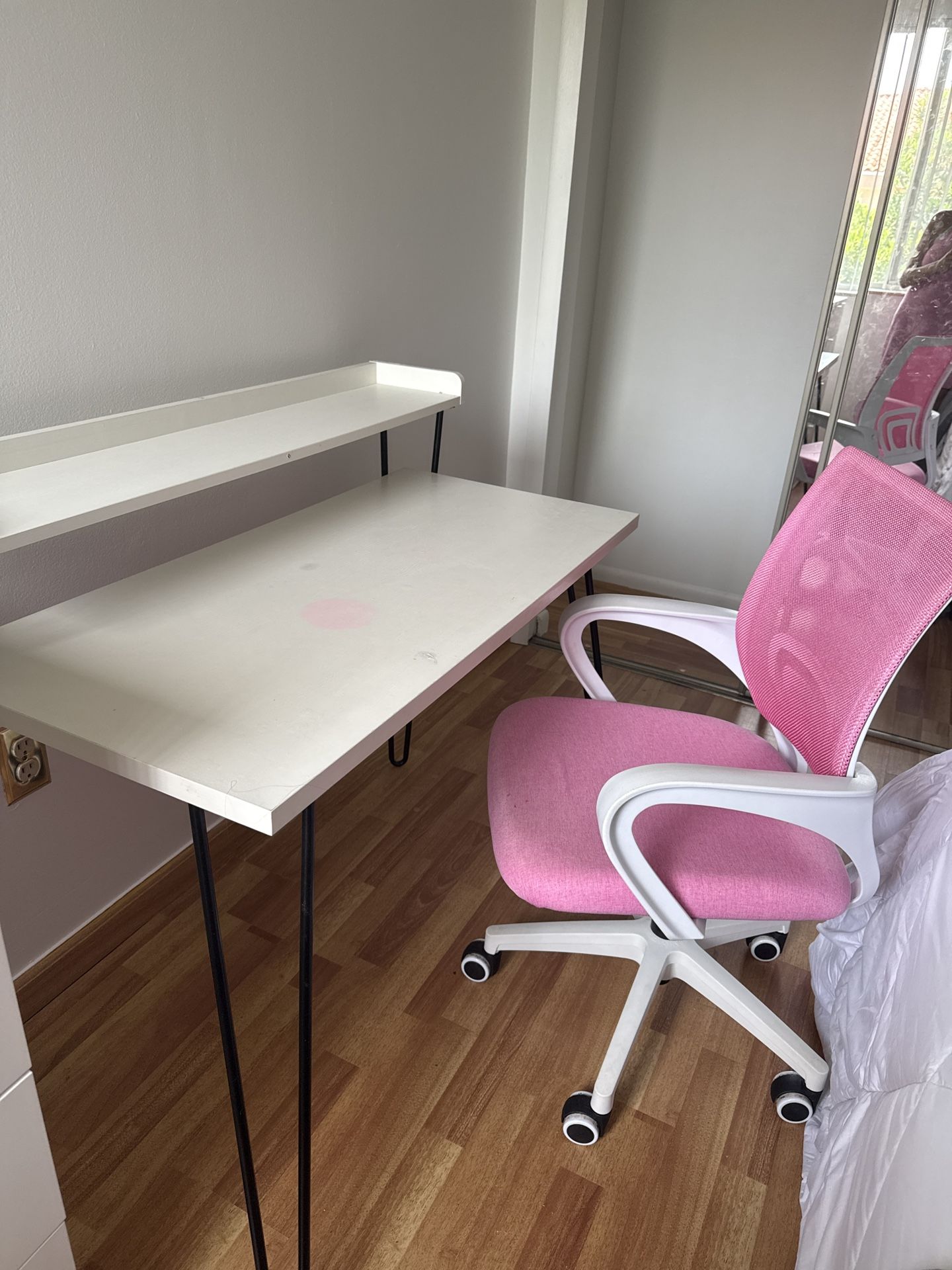 Desk