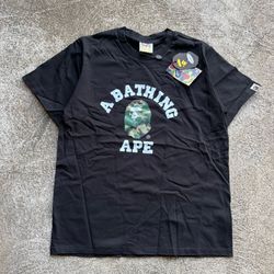 A Bathing Ape BAPE black camo tee Size S NWT