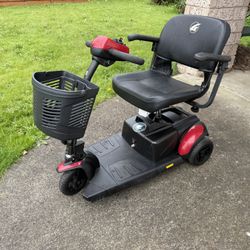 Golden Power Chair