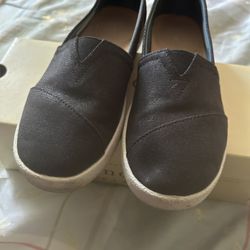 Zapatos Tom Size 6 Muy Limpios Color Azul $12