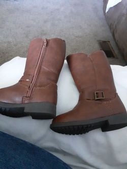 Oshkosh Brown Toddler Boots, size  7M, zip up