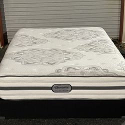 Queen Size Mattress Set