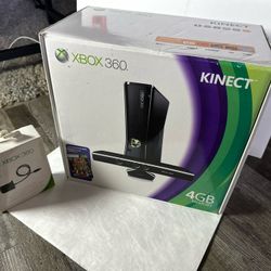 Microsoft Xbox 360 S Gaming Console and Kinect - Black