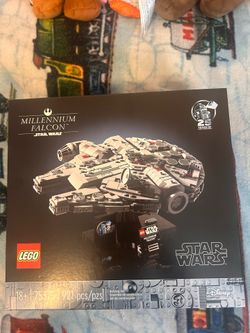 LEGO Star Wars Millennium Falcon 75375