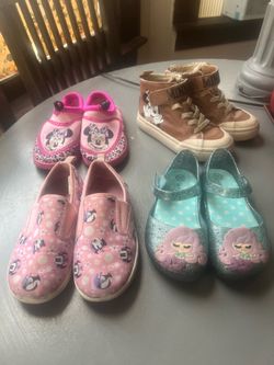 Girls shoes $1 each