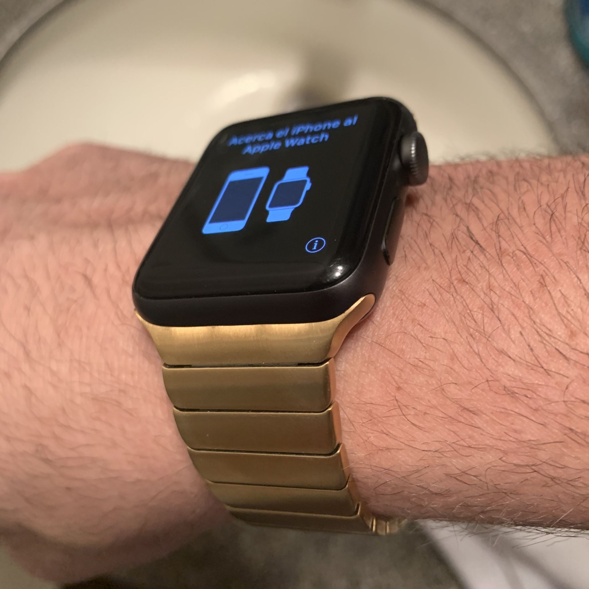 Apple Watch 2 with 4 bands and leather charging case