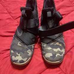 Nike LeBron Soldier 12 'Zero Dark Thirty™