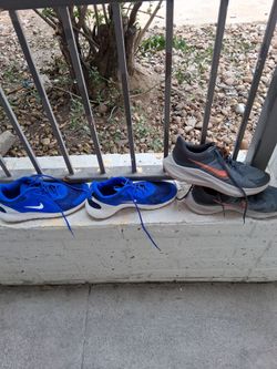 Nike shoes  air zoom