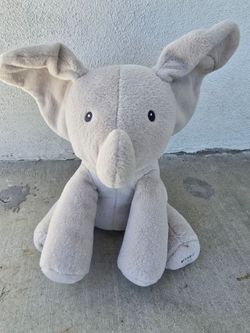 Baby Gund Flappy The Elephant Plush Toy Sings Plays Peek A Boo 12"