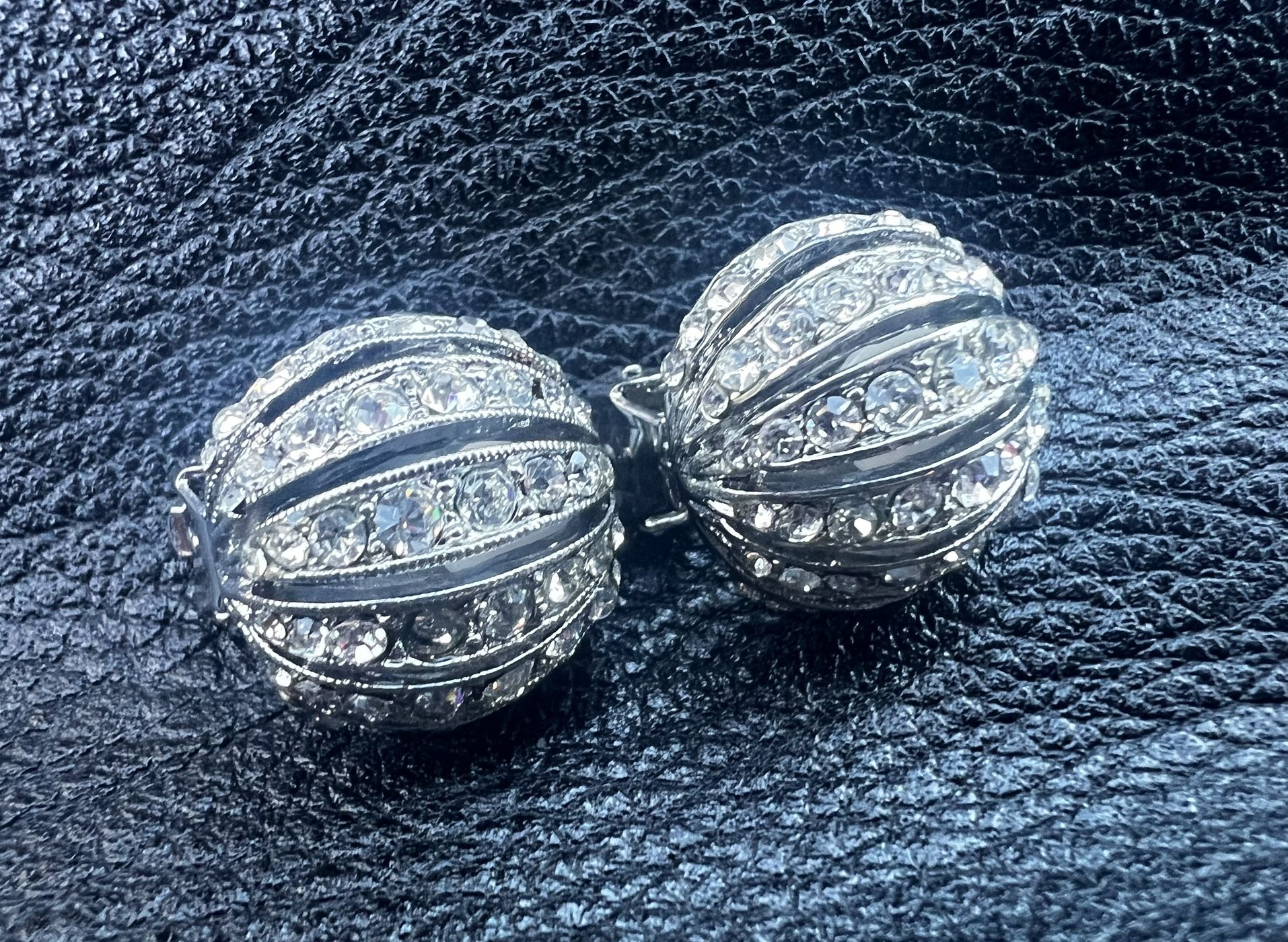 Resembles Vintage Hobe Pave Set Rhinestone Dome Clip Earrings (No Signature)