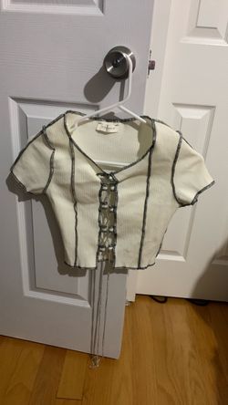 Medium Ribbed Crop Top with Lace-Up Front