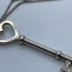 Tiffany & Co. Necklace And Pendant 