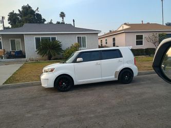2008 Toyota Scion $4,500