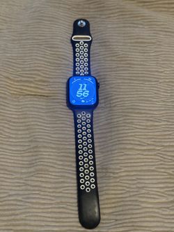 Apple Watch series 9 gps+cellular unlocked