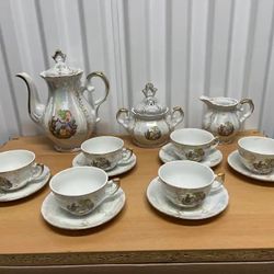 VINTAGE VERITABLE 15 PIECES SET COFFEE TEA SET PORCELAIN MADE IN ITALY
