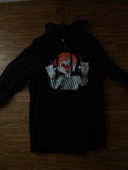 Pyonazo sweater