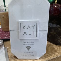 Kayali The Wedding Silk Santal