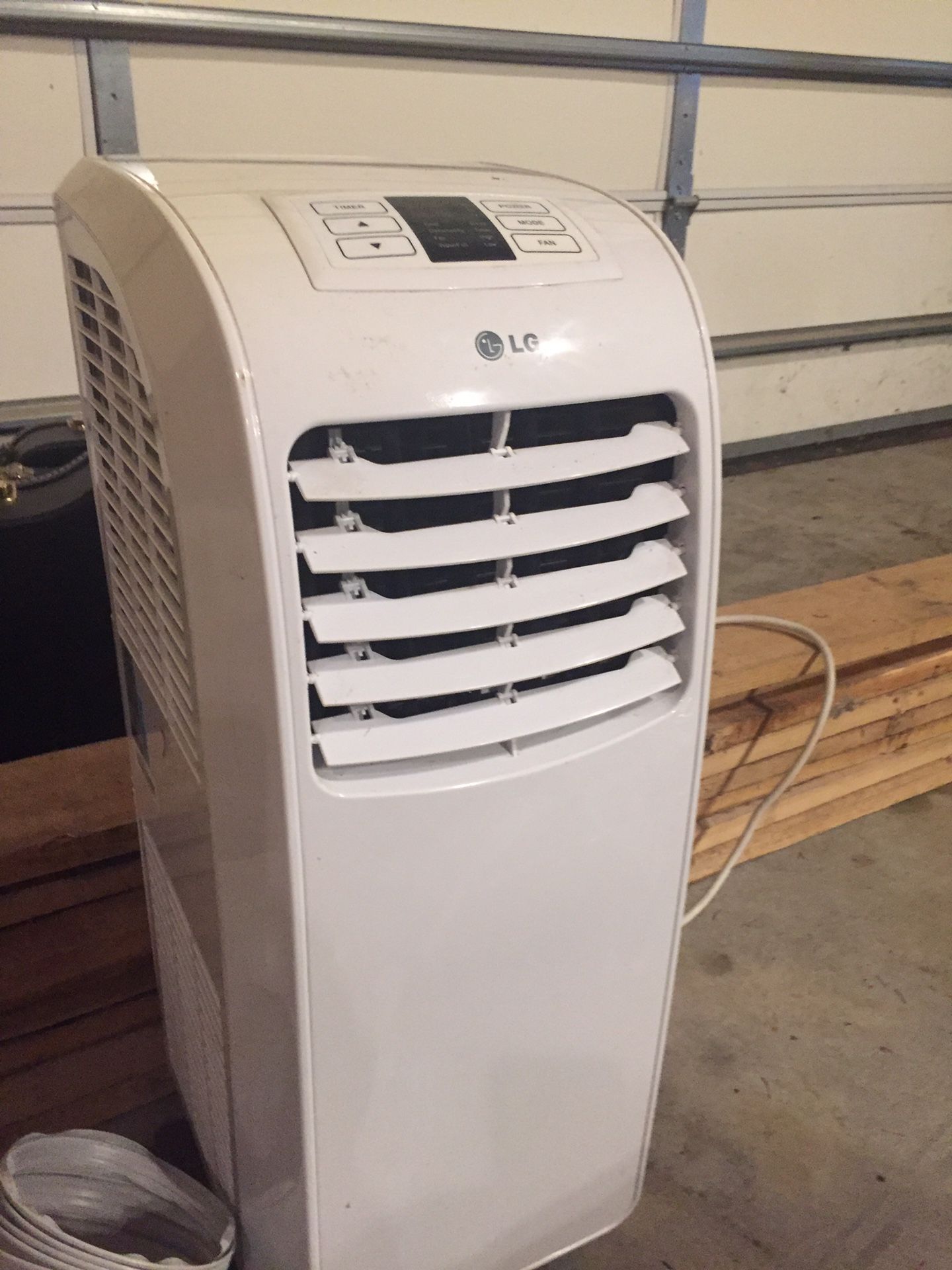 Air conditioner LG
