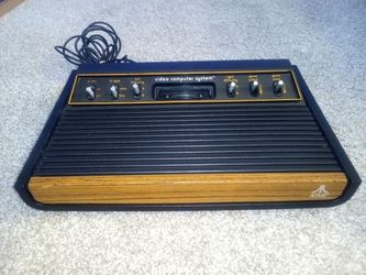 Atari 2600 Heavy Sixer Console ONLY Partially Working See Pics READ BELOW AS IS