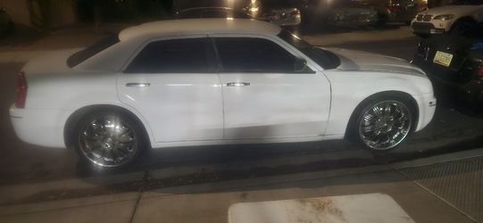 2010 Chrysler 300
