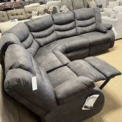 Beautiful Reclining Theater Sectional! 