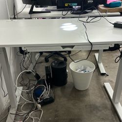 Desk Adjustable Height 
