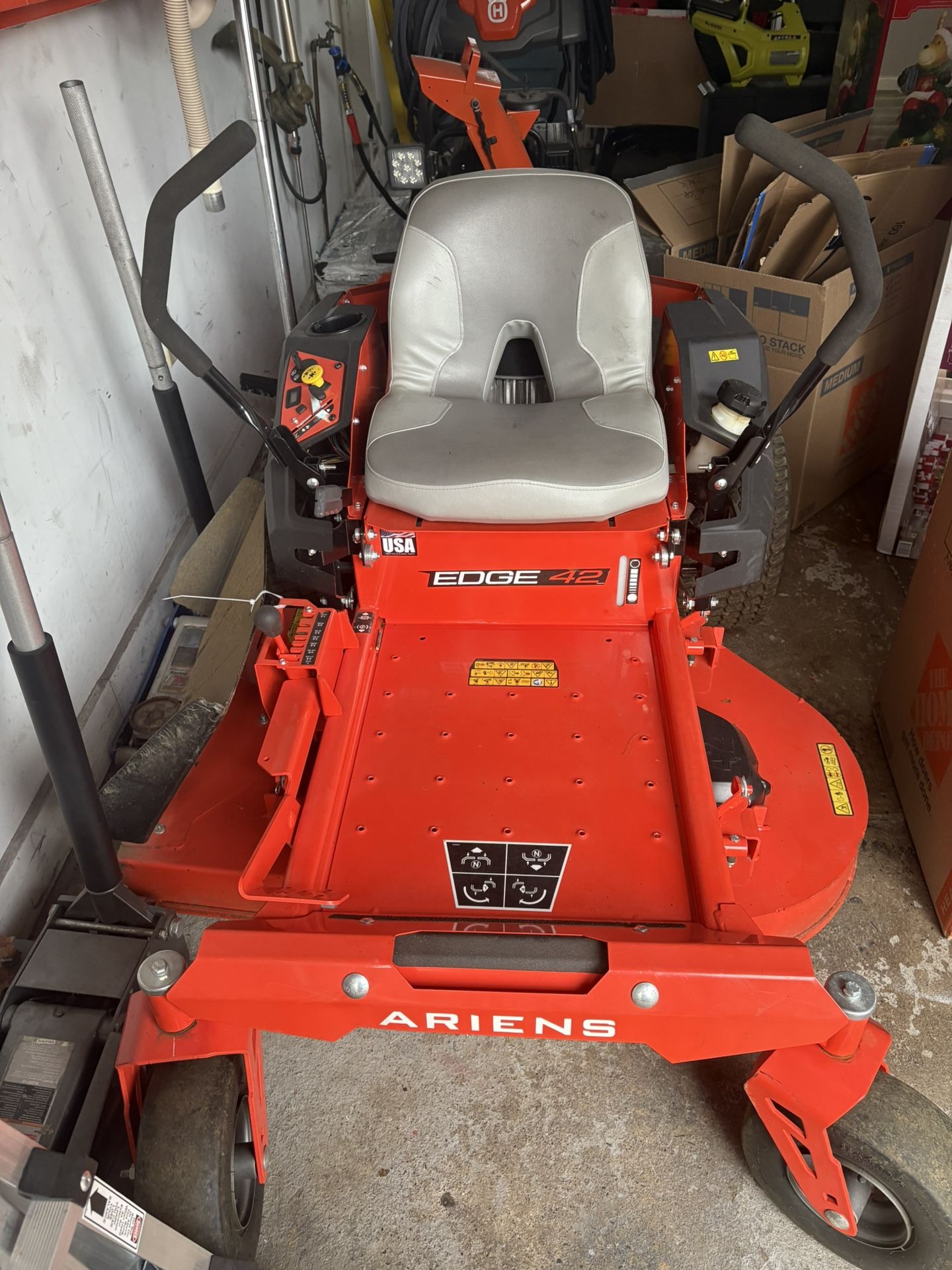 Ariens Zero Turn 42”