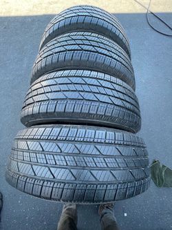 265/70R17 Bridgestone DULER