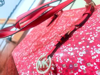 Michael Kors Jet Set Red Floral Tote Bag
