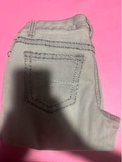 Maurices light gray cotton