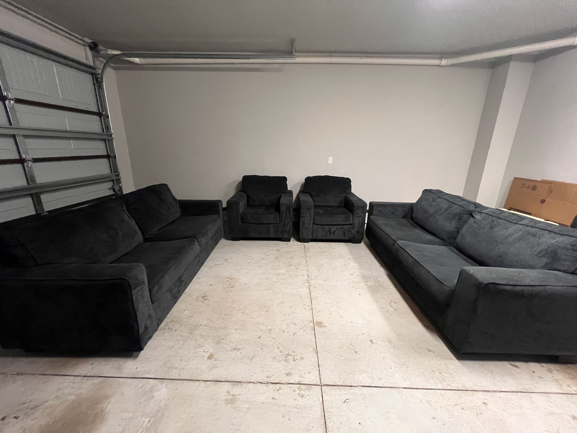 Pull Out Bed Couch Set( 4 Piece)
