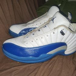 Jordan 12     Size 10. Golf