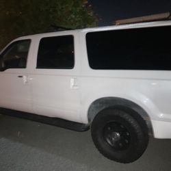 2001 Ford Excursion 