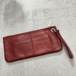 HOBO International Vida in GARNET Leather Wristlet Clutch Organizer