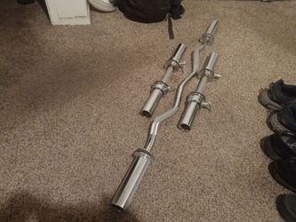 Set of curling bars.