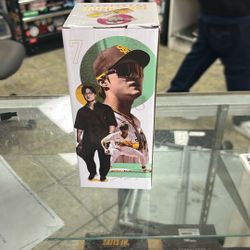 Gold Glove Ha-Seong Kim Bobble Head 
