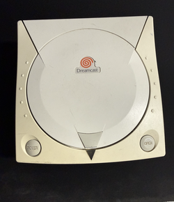 Ultimate Sega Dreamcast Bundle: Console, 3 Controllers, 2 Memory Cards, MvC2 & Power Stone